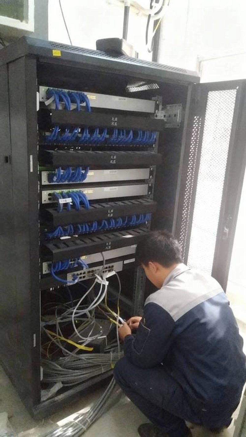 网站维护选购指南：打造稳固的网络基石